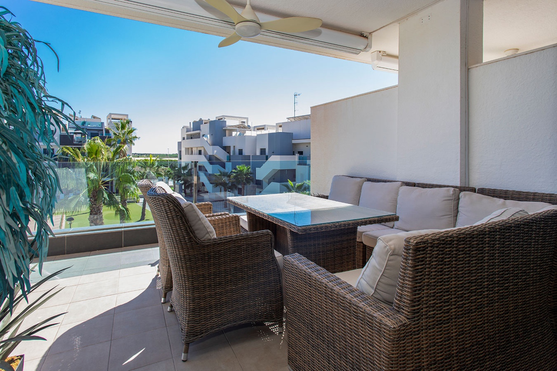 Alquiler a largo plazo - Apartamento / piso - Alicante - Guardamar Del Segura