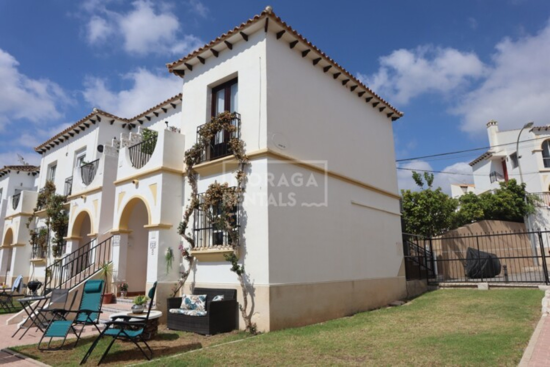 Alquiler a largo plazo - Apartamento / piso - Orihuela Costa - Villamartín