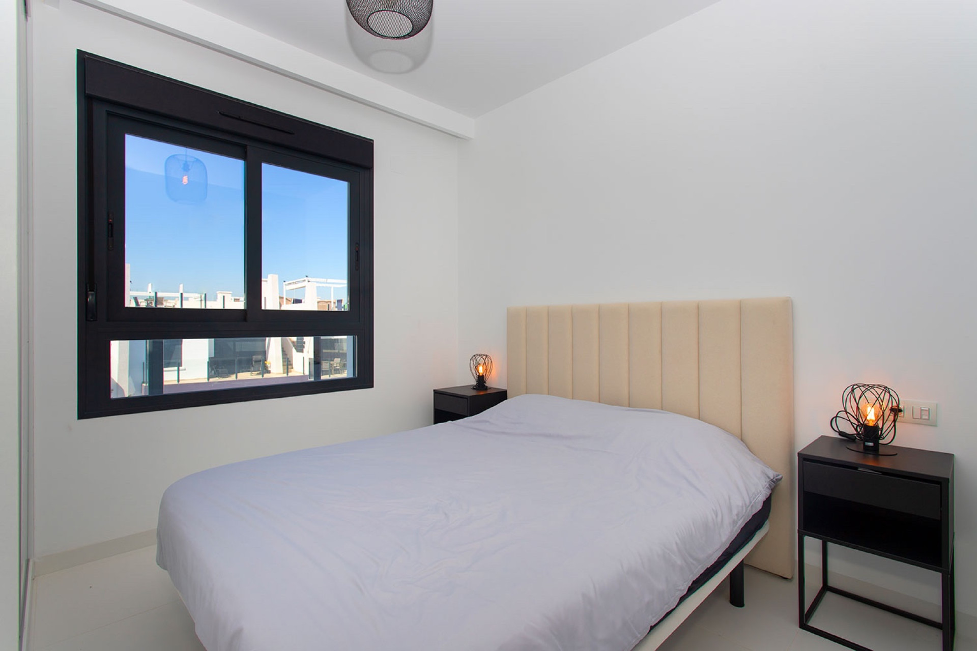 Alquiler a largo plazo - Apartamento / piso - San Miguel de Salinas