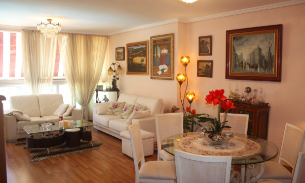 Apartamento / piso - Reventa - Benidorm - Zona de Poniente