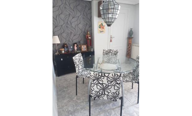 Apartamento / piso - Reventa - Benidorm - Zona de Poniente