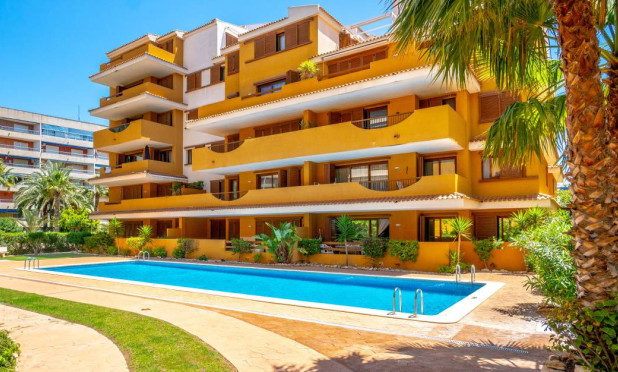 Apartamento / piso - Reventa - Punta Prima - C-17364