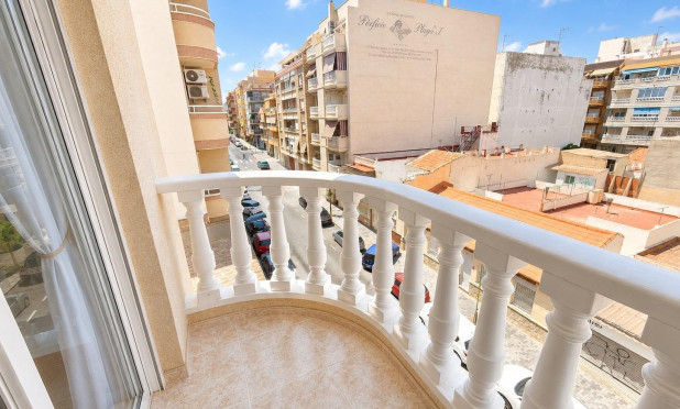 Apartamento / piso - Reventa - Torrevieja - C-47842