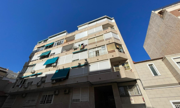 Apartamento / piso - Reventa - Torrevieja - C-70632