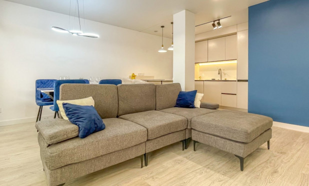 Apartamento / piso - Reventa - Torrevieja - El Acequión - Los Náufragos