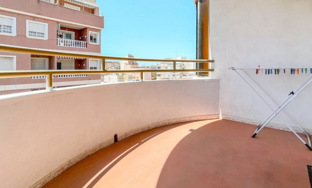 Apartamento / piso - Reventa - Torrevieja - El Acequión - Los Náufragos