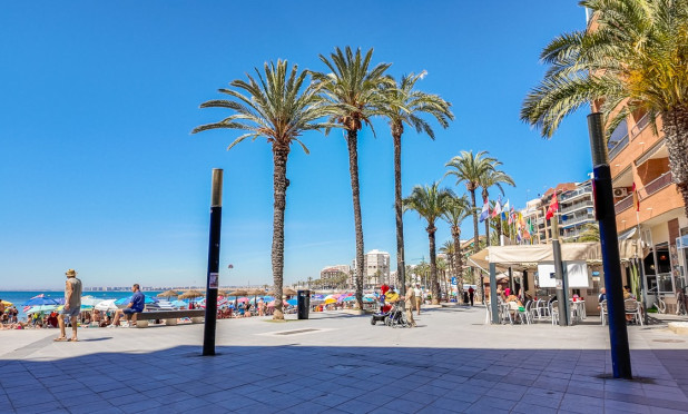 Apartamento / piso - Reventa - Torrevieja - torrevieja