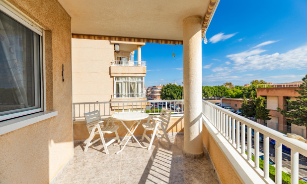 Apartment / Duplex - Odsprzedaż - Torrevieja - Cala del palangre