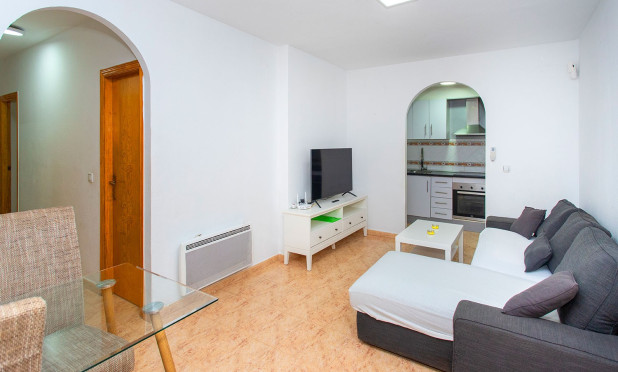 Apartment / flat - Long Term Rental - Torrevieja - Playa de los Locos