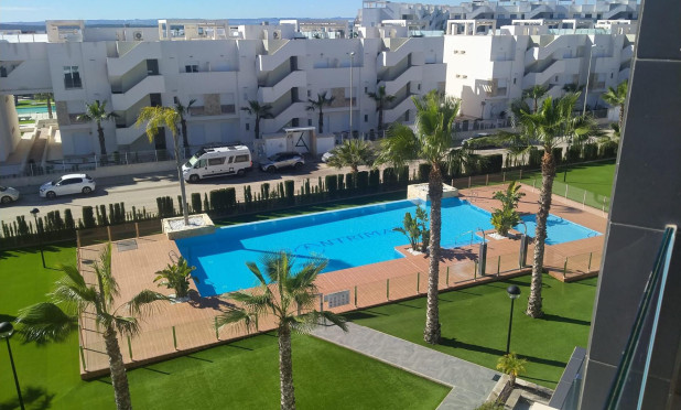 Apartment / flat - Resale - Guardamar del Segura - El Raso