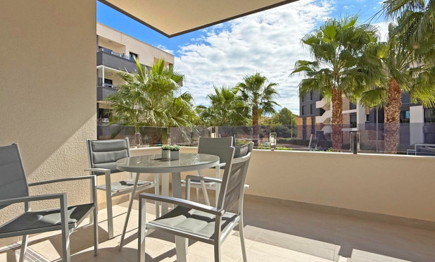 Apartment / flat - Resale - Orihuela Costa - C-18120