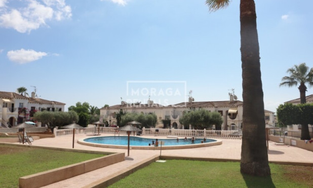 Apartment / flat - Resale - Orihuela Costa - Villamartín