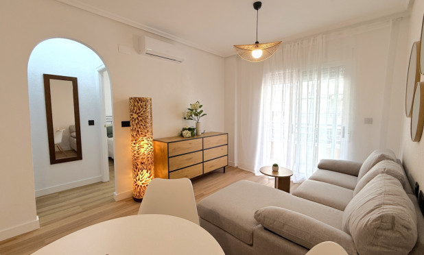 Apartment / flat - Resale - Torrevieja - Costa Blanca Sur
