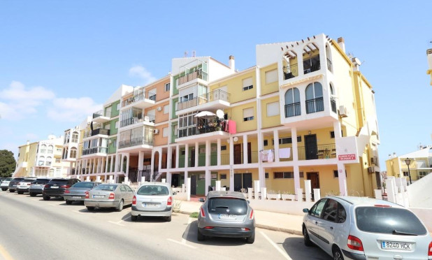 Apartment / flat - Resale - Torrevieja - La Veleta