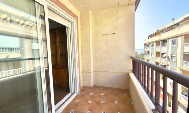 Apartment / flat - Resale - Torrevieja - Parque de las Naciones