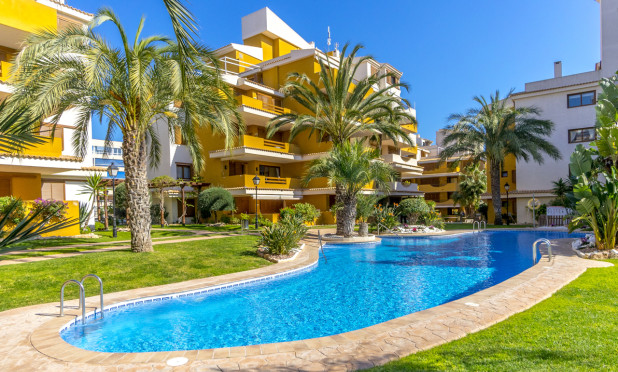 Apartment / flat - Resale - Torrevieja - Punta Prima