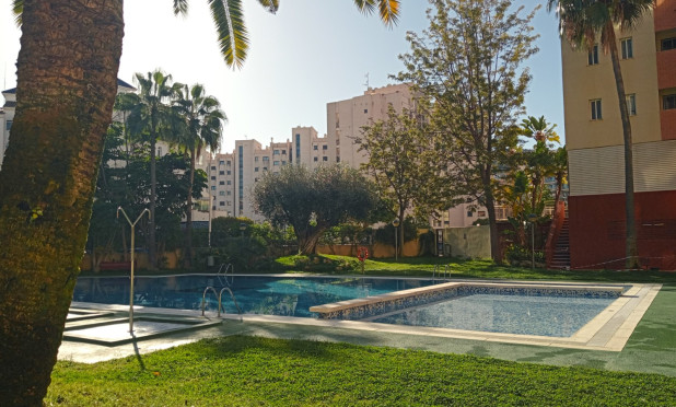 Apartment / flat - Resale - Villajoyosa - C-58779