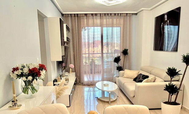 Appartement / flat - Herverkoop - Benidorm - P 107-26