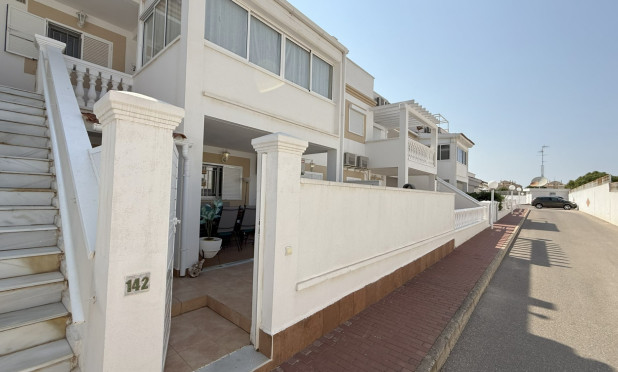 Appartement / flat - Herverkoop - Orihuela Costa - La Zenia