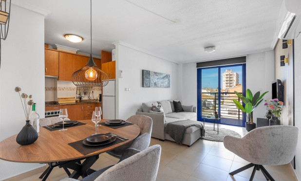 Appartement / flat - Herverkoop - Torrevieja - C-60145