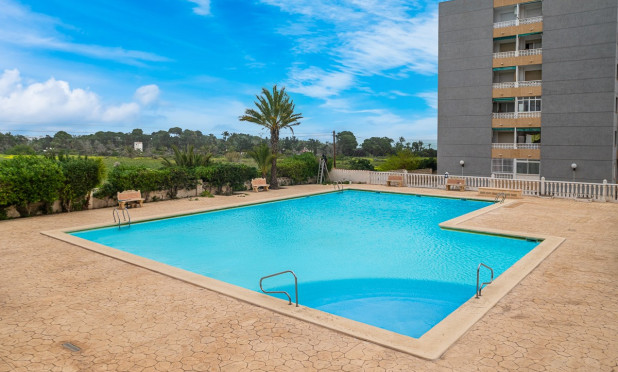 Appartement / flat - Herverkoop - Torrevieja - C-93395