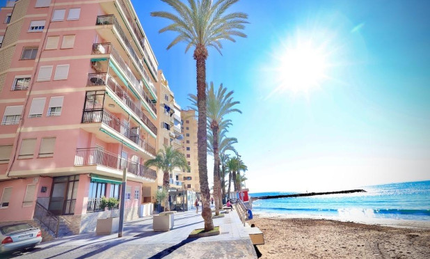 Appartement / flat - Herverkoop - Torrevieja - C-94527