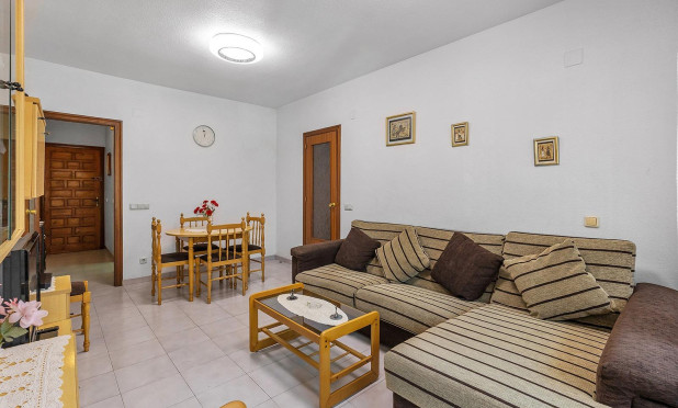Appartement / flat - Herverkoop - Torrevieja - Estacion de autobuses