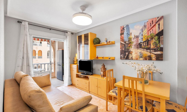 Appartement / flat - Herverkoop - Torrevieja - Habaneras