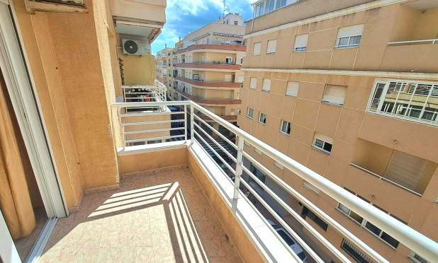 Appartement - Revente - Torrevieja - C-85915