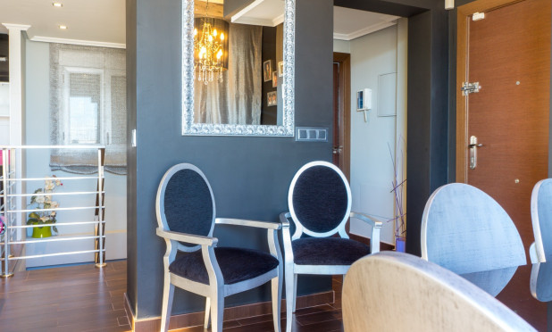 Appartement - Revente - Torrevieja - C-91942