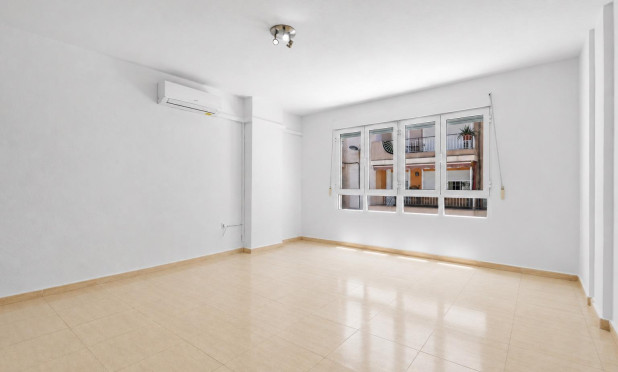 Appartement - Revente - Torrevieja - Puerto Deportivo