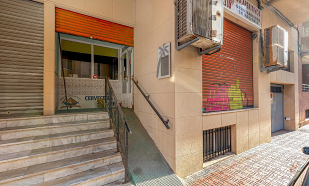 Commercial - Revente - Torrevieja - Playa del Cura