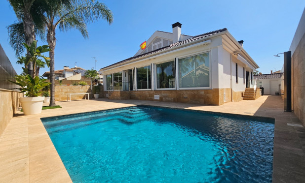 Detached House / Villa - Herverkoop - Santiago de la Ribera - Santiago de la Ribera