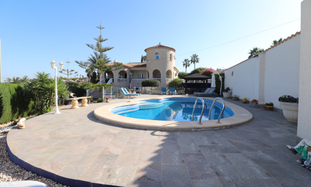 Detached Villa - Herverkoop - Algorfa - Lomas de La Juliana