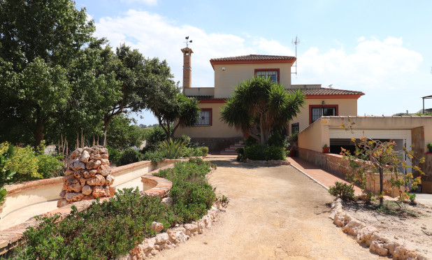 Finca / Country Property - Herverkoop - Algorfa - Algorfa - Country