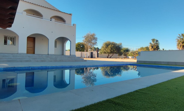 Finca / Country Property - Herverkoop - Catral - Catral