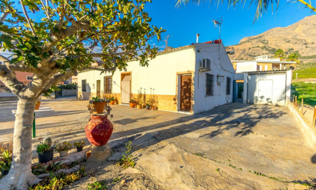 Finca / Country Property - Herverkoop - Orihuela - C-77199