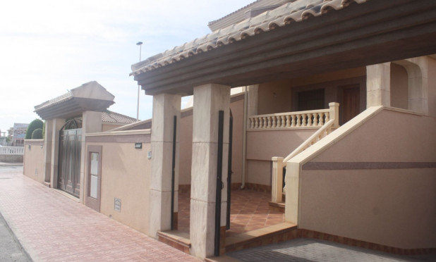 Herenhuis - Nieuwbouw Woningen - Torrevieja - NB-28500