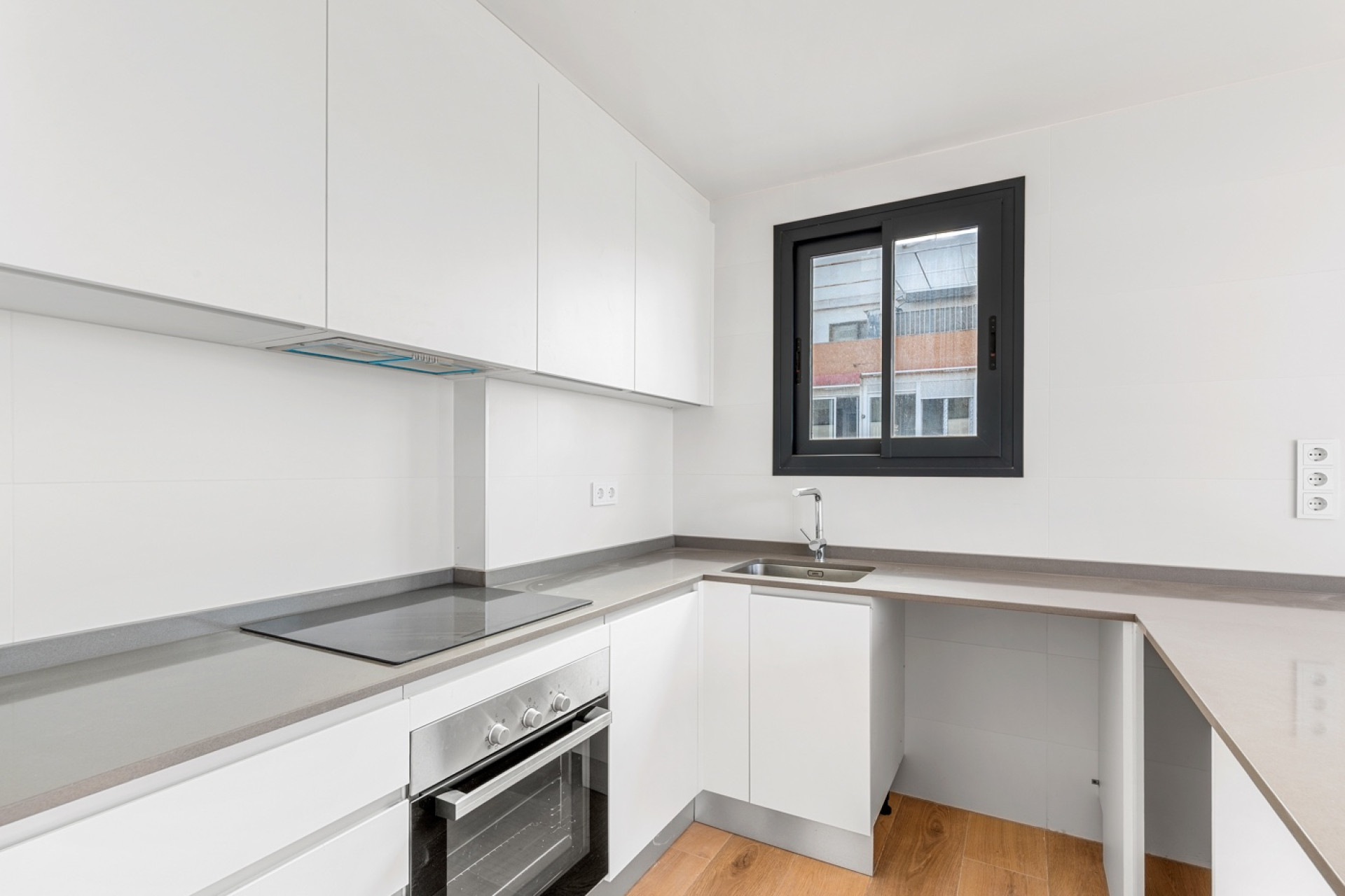 Herverkoop - Appartement / flat - Alicante - Benalua