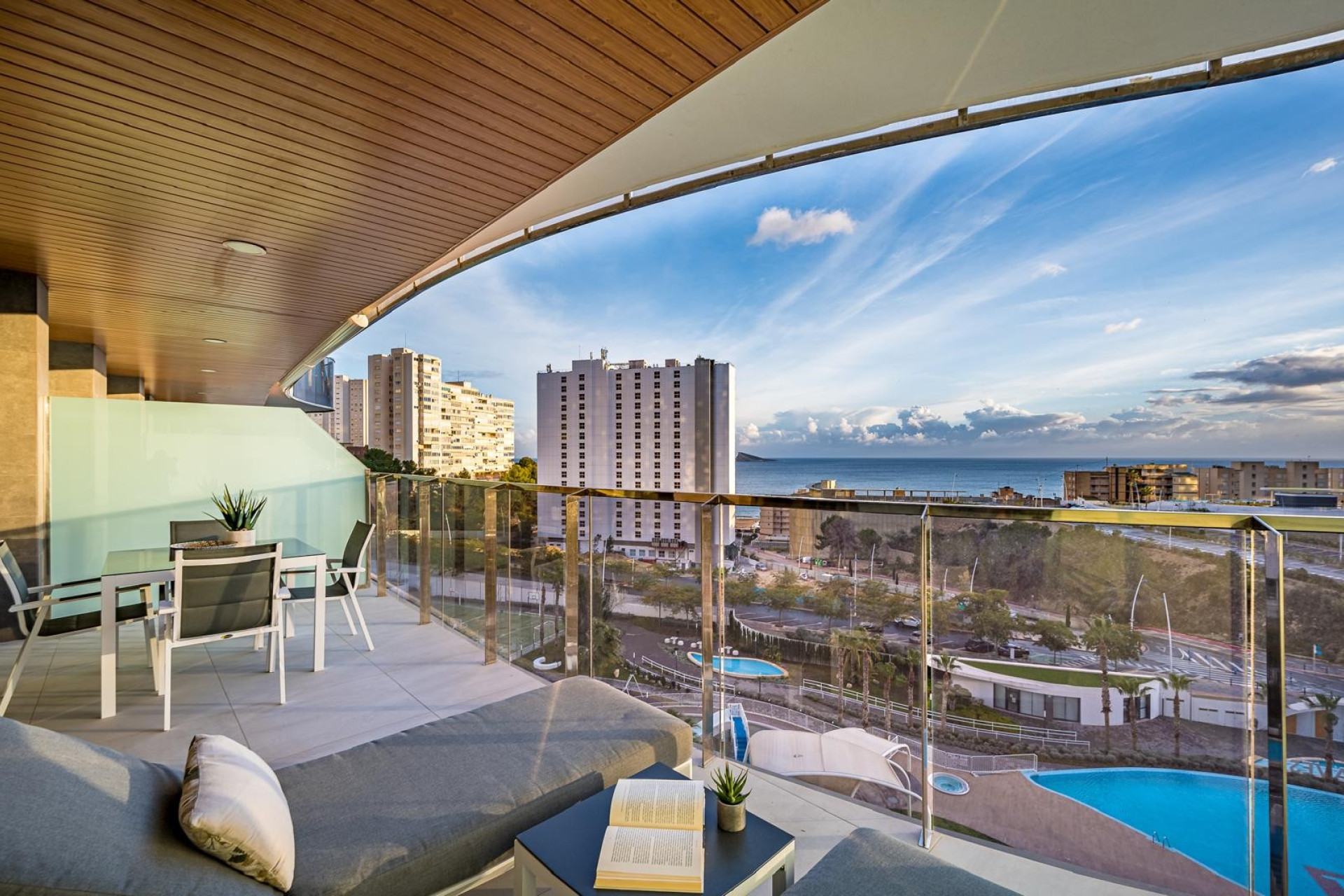 Herverkoop - Appartement / flat - Benidorm - Zona de Poniente