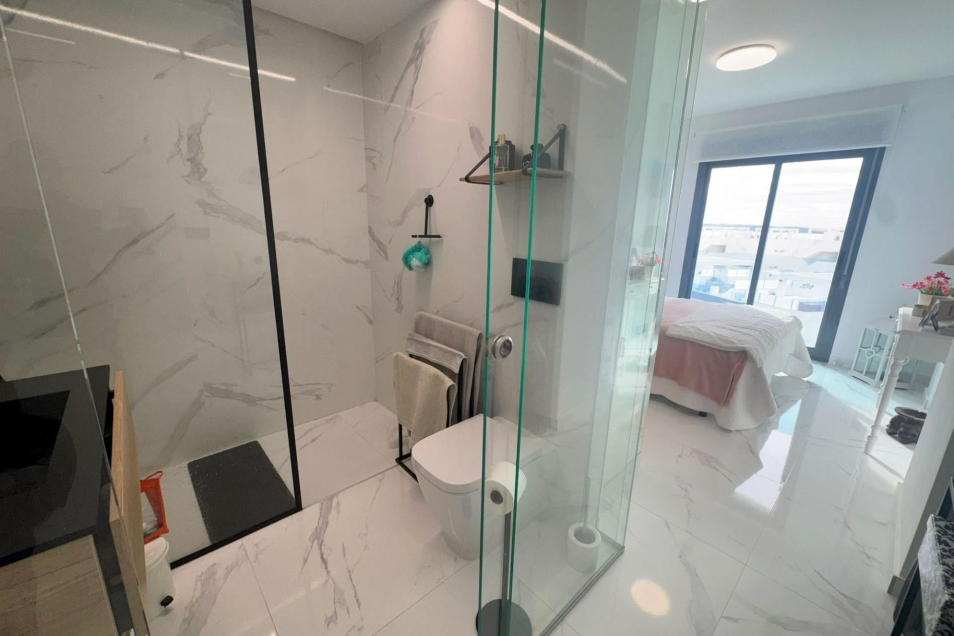 Herverkoop - Appartement / flat - Guardamar del Segura - El Raso