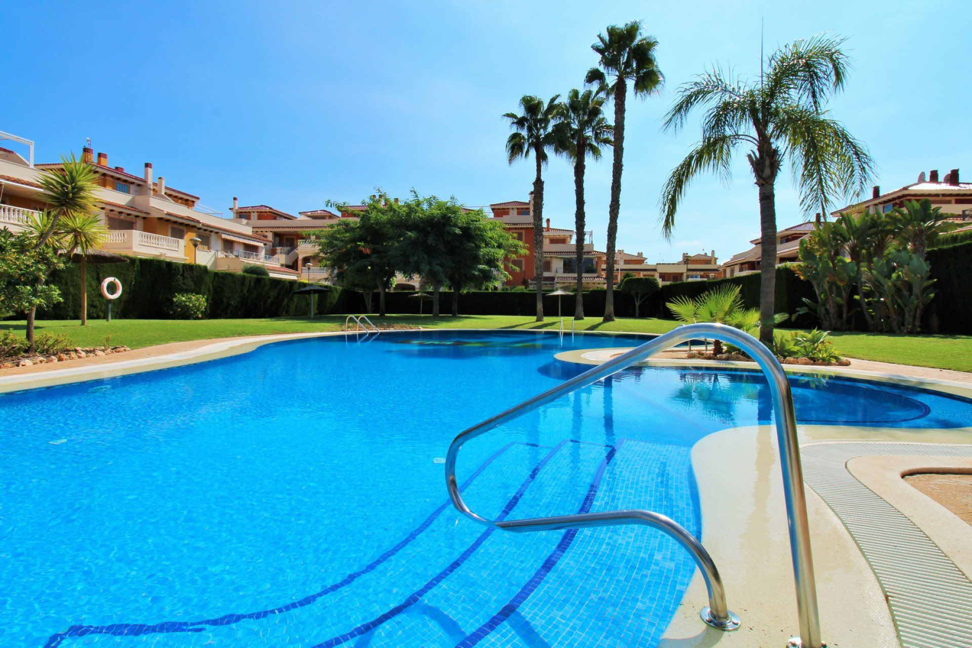 Herverkoop - Appartement / flat - Playa Flamenca