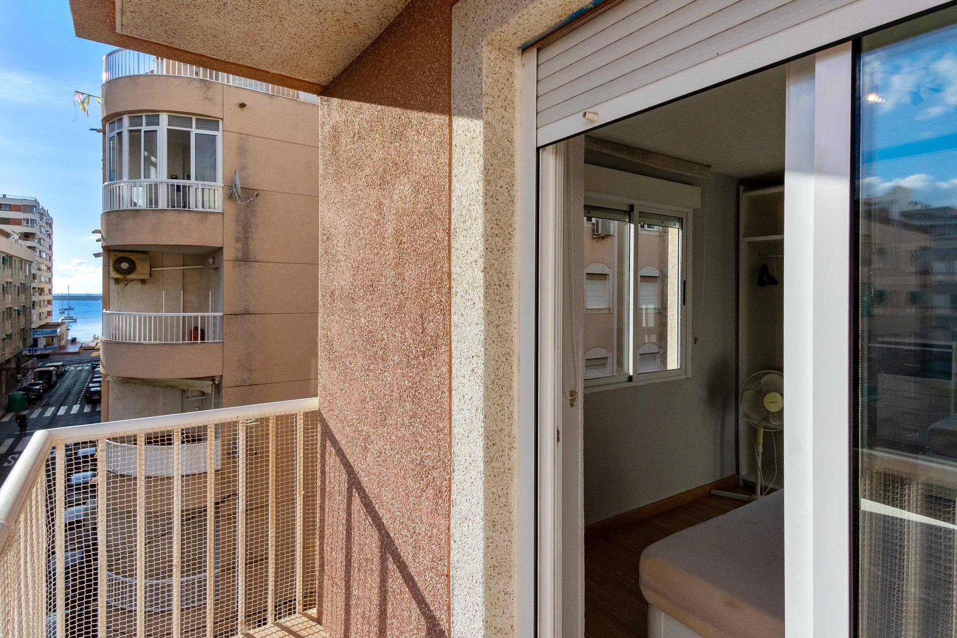 Herverkoop - Appartement / flat - Torrevieja - Acequion