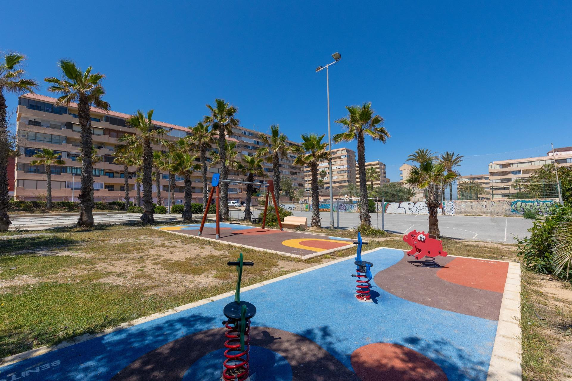 Herverkoop - Appartement / flat - Torrevieja - Cabo Cervera