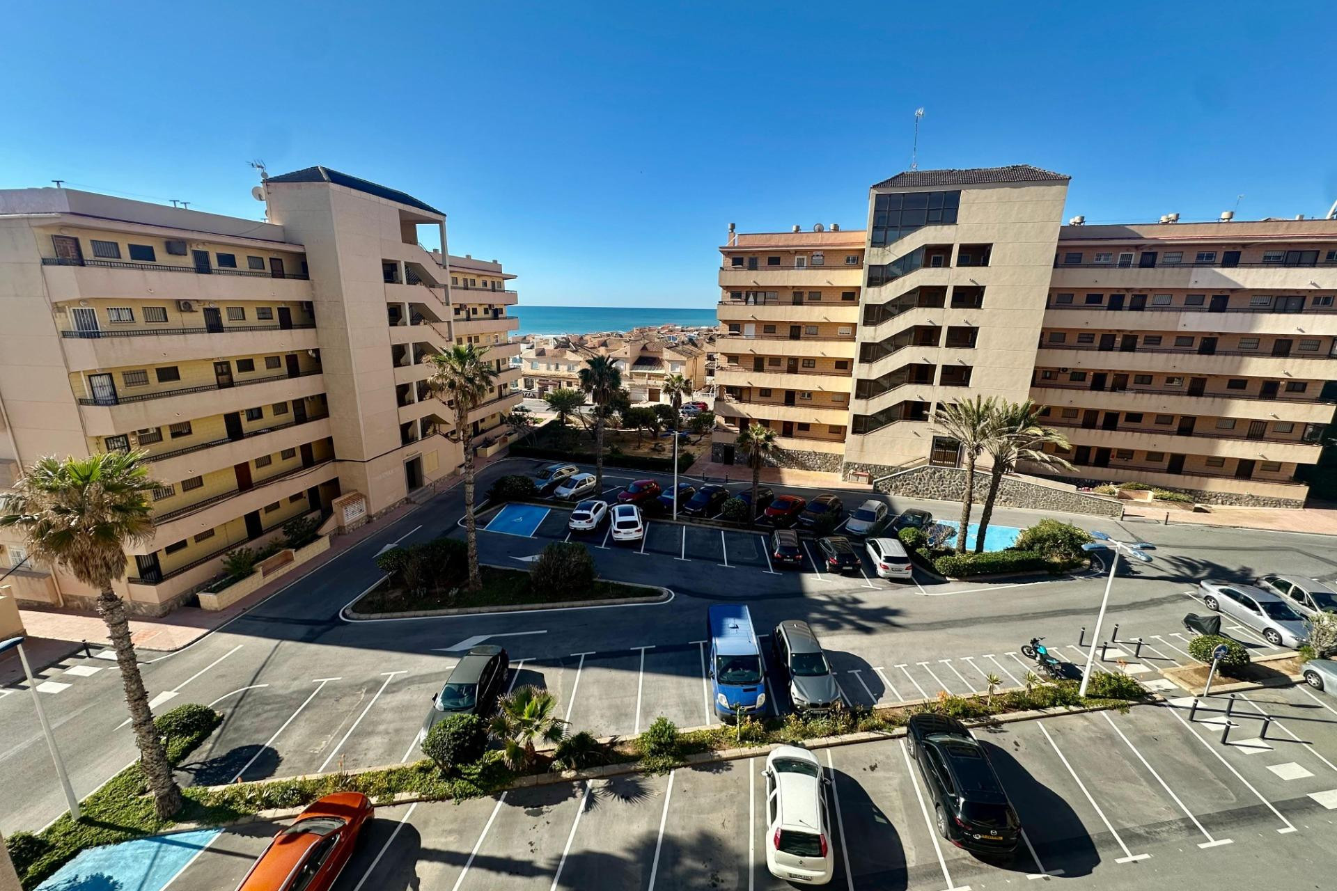 Herverkoop - Appartement / flat - Torrevieja - Cabo Cervera