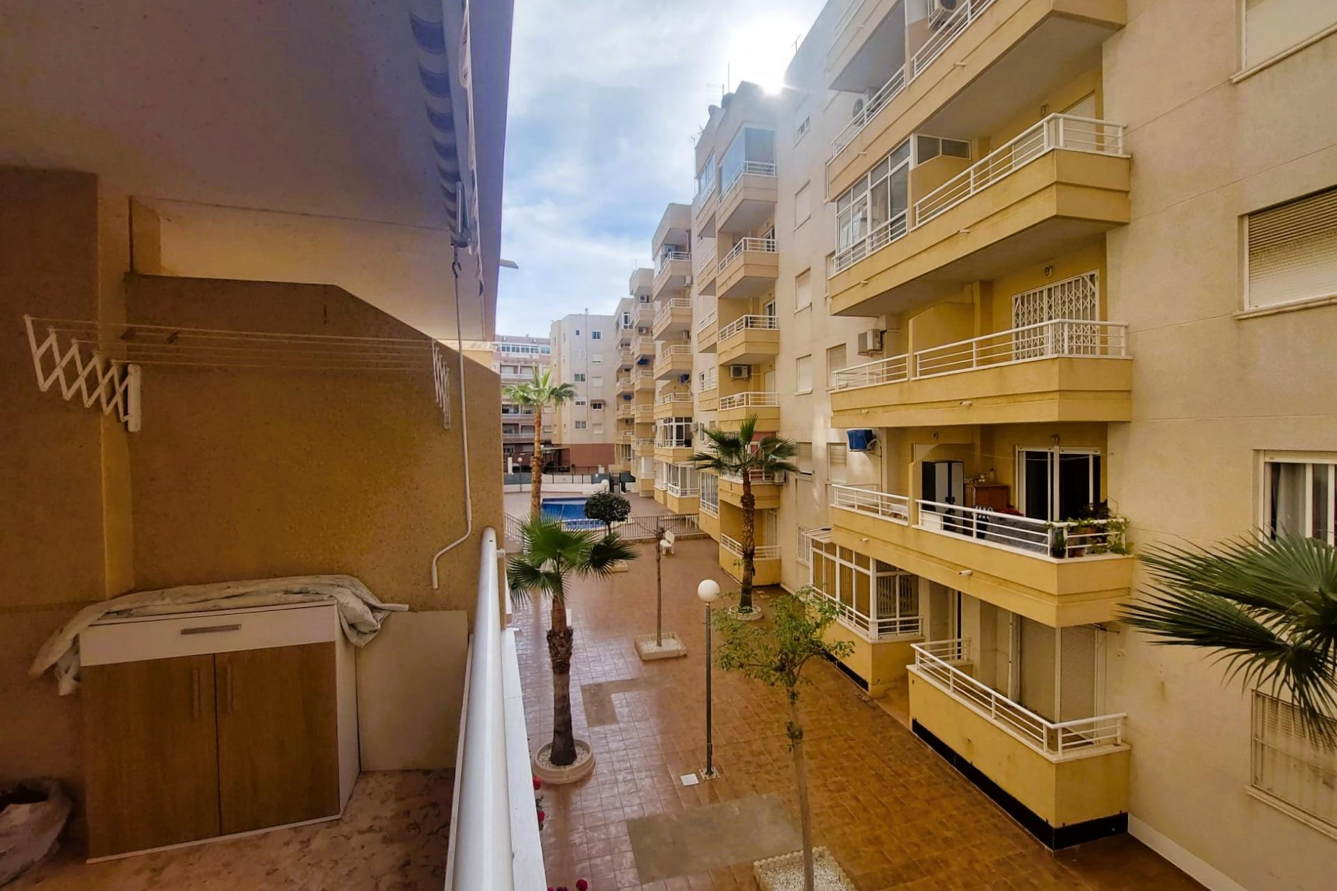 Herverkoop - Appartement / flat - Torrevieja - Centro