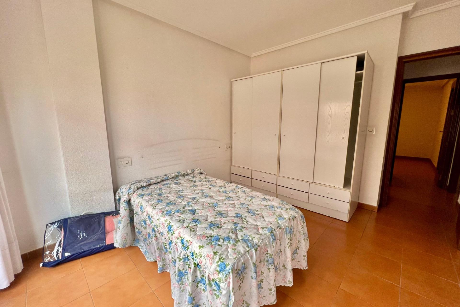 Herverkoop - Appartement / flat - Torrevieja - Centro