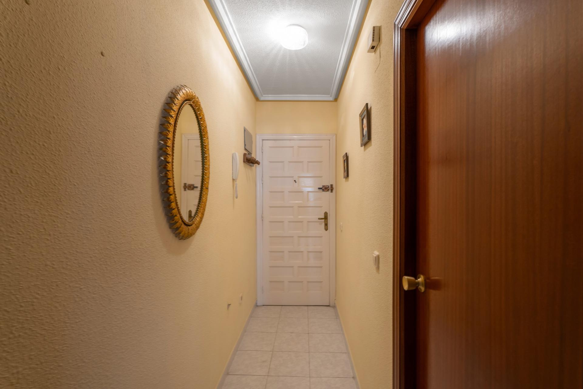 Herverkoop - Appartement / flat - Torrevieja - Centro