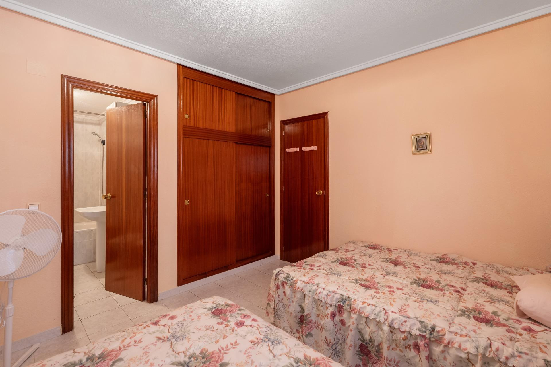 Herverkoop - Appartement / flat - Torrevieja - Centro