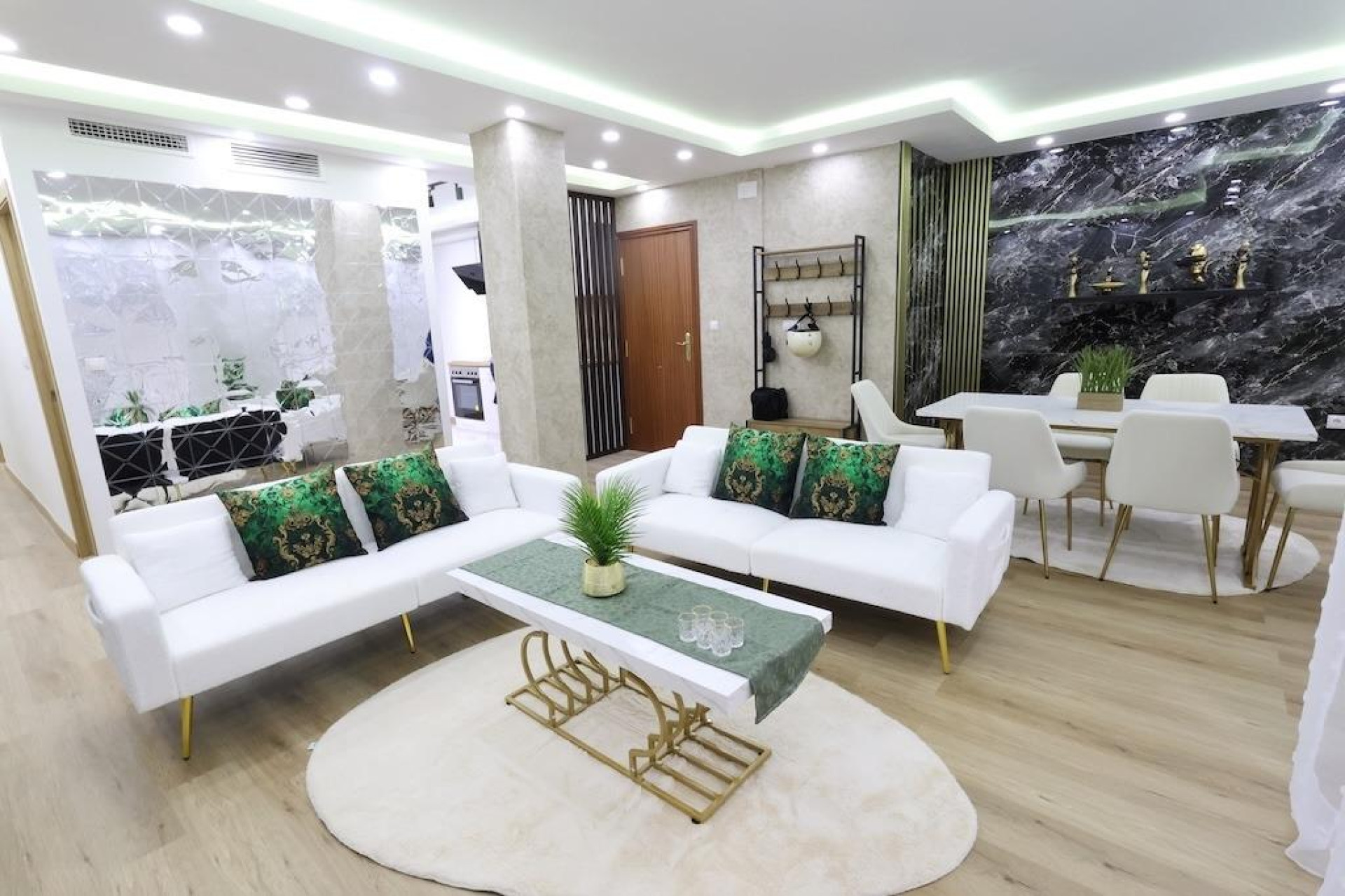 Herverkoop - Appartement / flat - Torrevieja - Centro